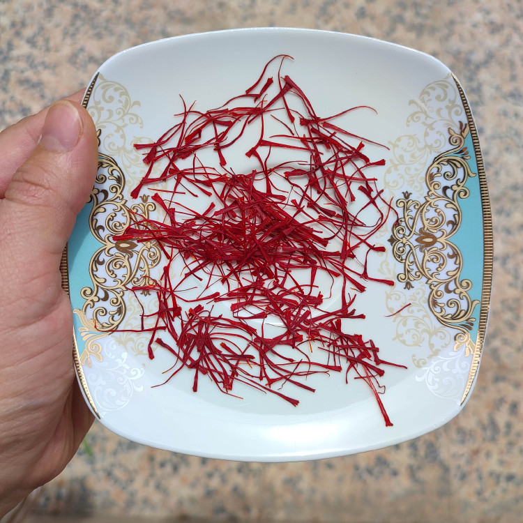 زعفران اعلا امسالی اصل به شرط پس گرفتن، زعفران اعلا قائنات